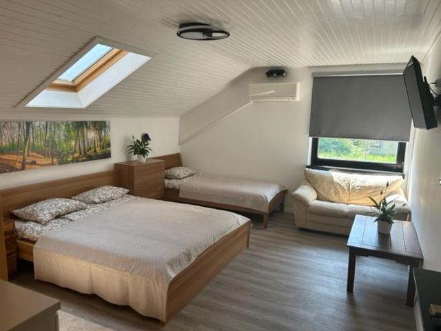 A&E Apartment Любляна Екстер'єр фото